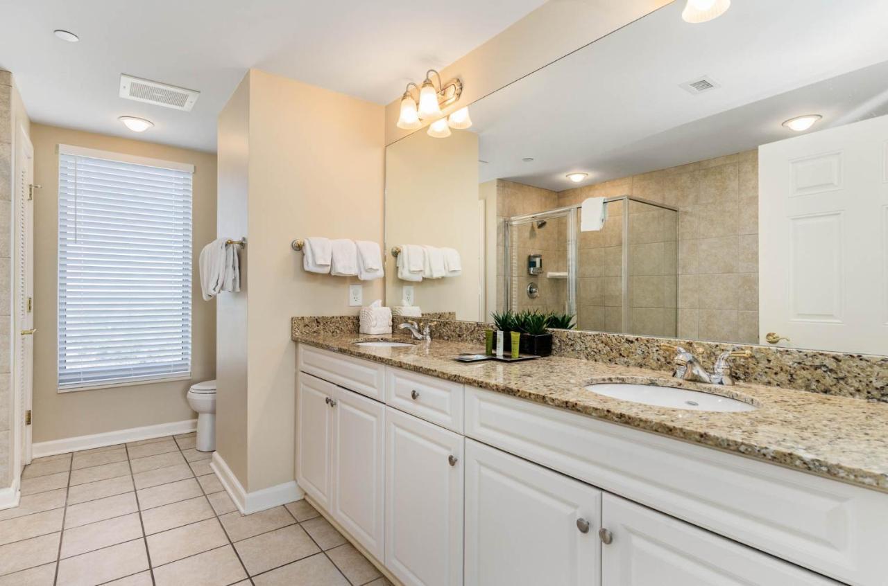 Ocean View 3 Bedroom Unit #1607 Royale Palms Condo Myrtle Beach Eksteriør billede