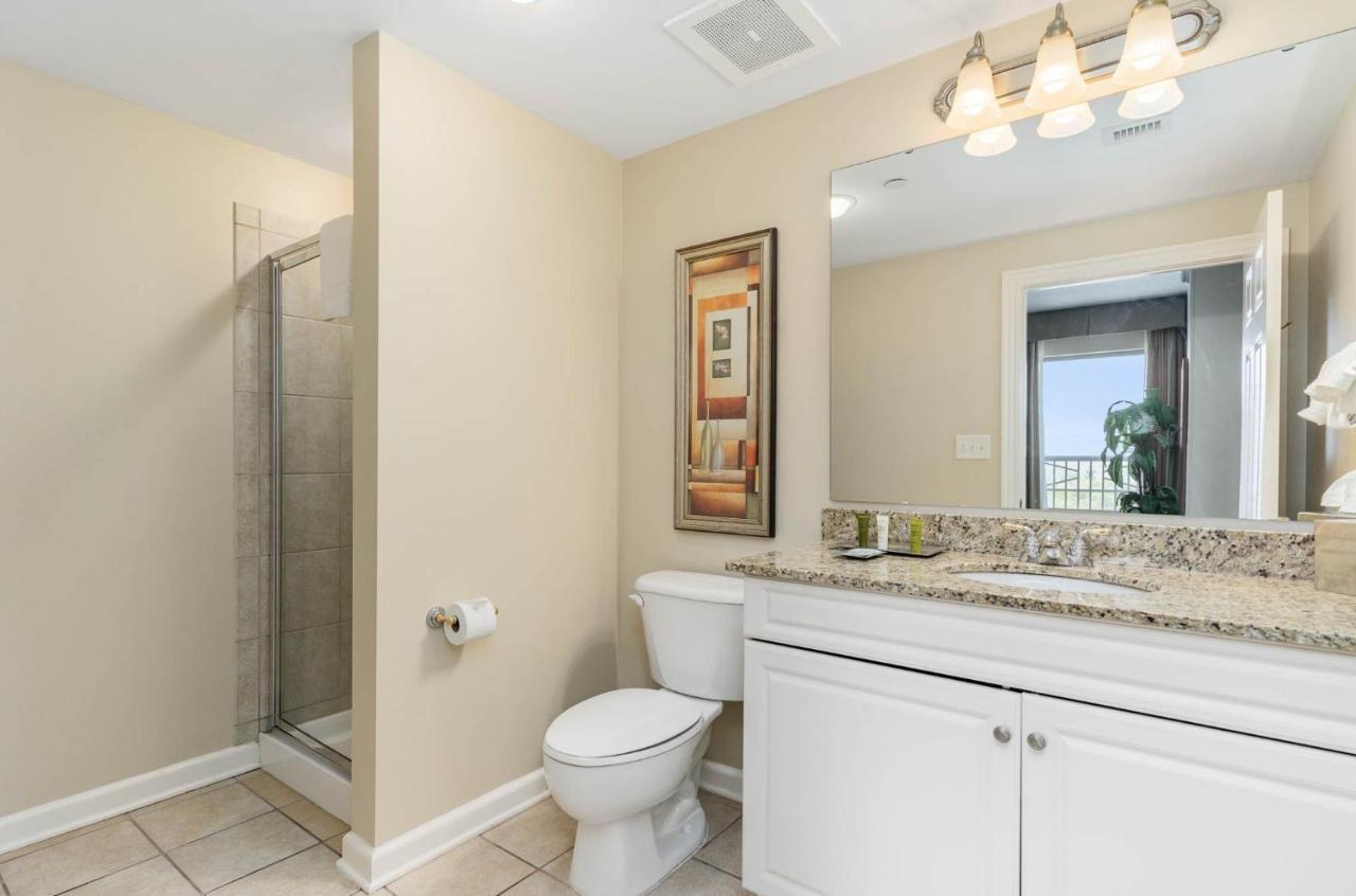 Ocean View 3 Bedroom Unit #1607 Royale Palms Condo Myrtle Beach Eksteriør billede
